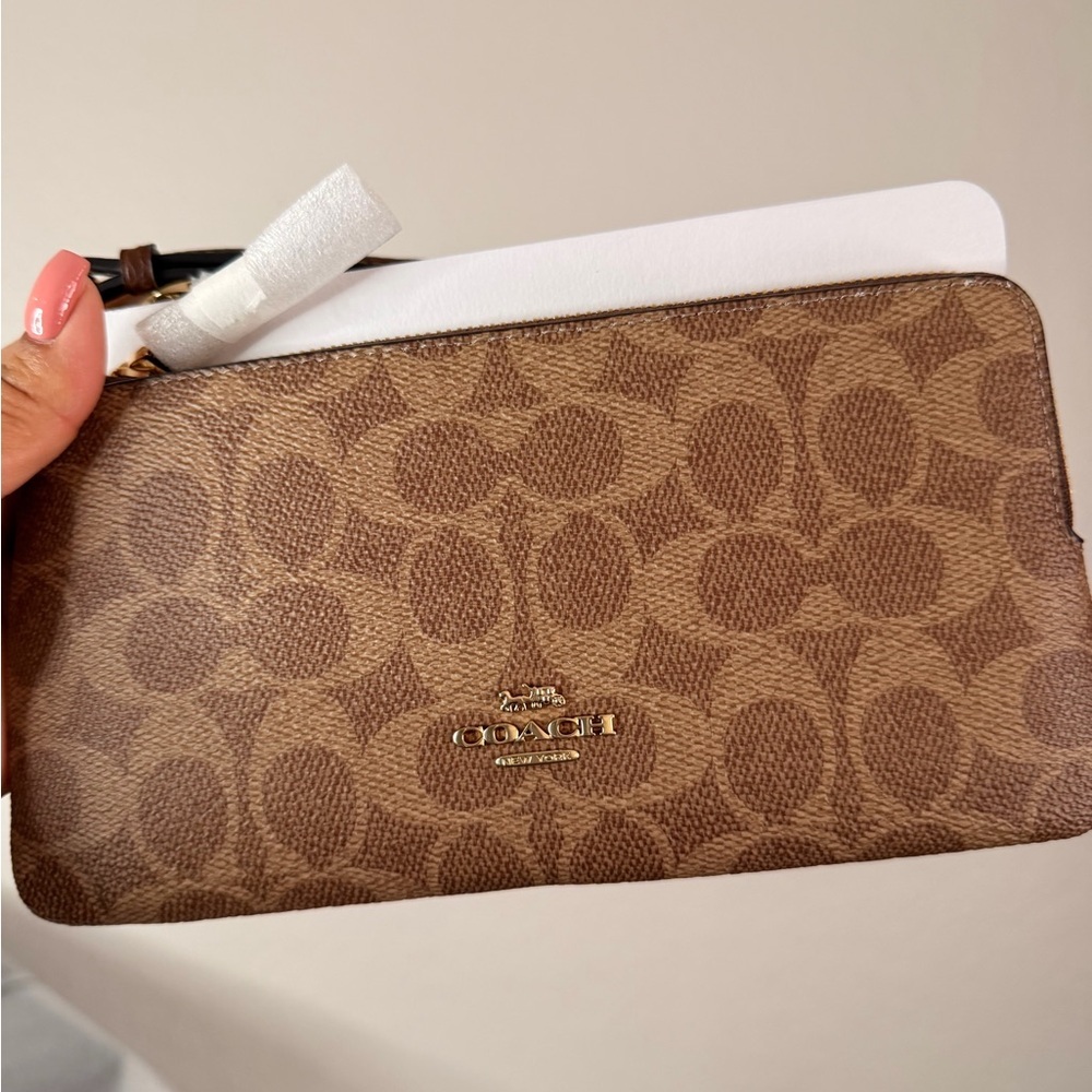 Coach In Signature Canvas Double Zip Wristlet Gold/Tan/Brown - Picture 4 of 5